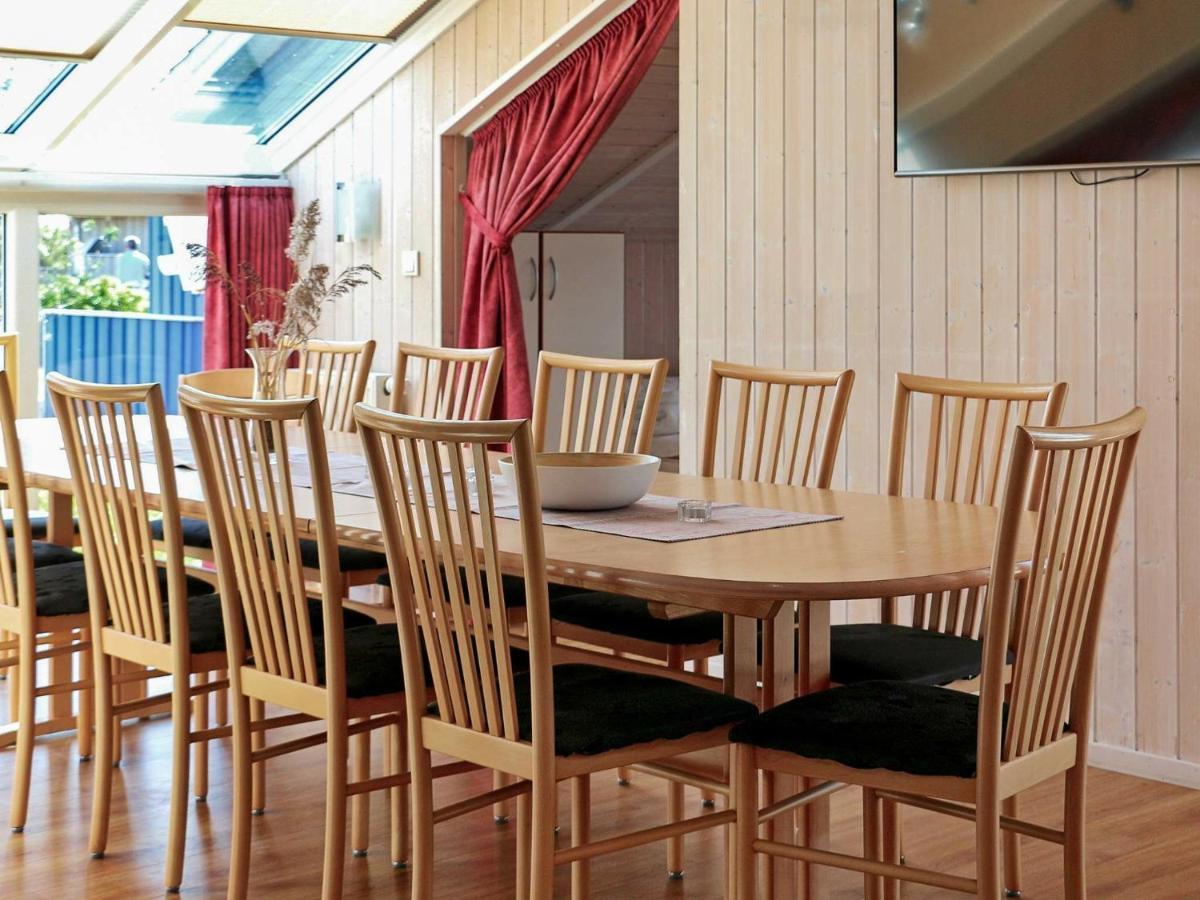 12 Person Holiday Home In Отерндорф Стая снимка